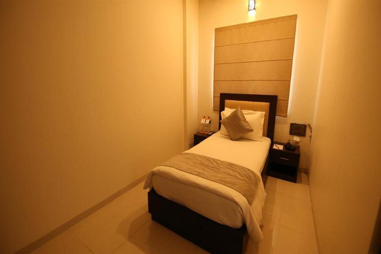 Mastiff Hotel Karwar By Othpl, Formerly Citrus Hotel Karwar Esterno foto